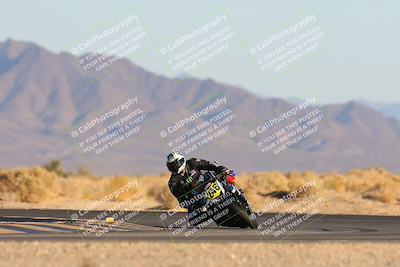 media/Jan-11-2025-CVMA (Sat) [[ddeb3f563a]]/Race 13-Amateur Supersport Open/